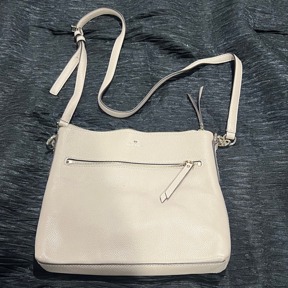 Elegant Cream Crossbody Bag